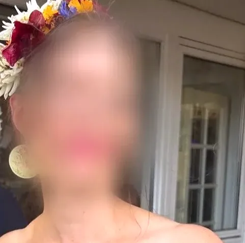 Celina, 40