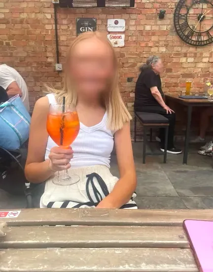 Dilara, 26