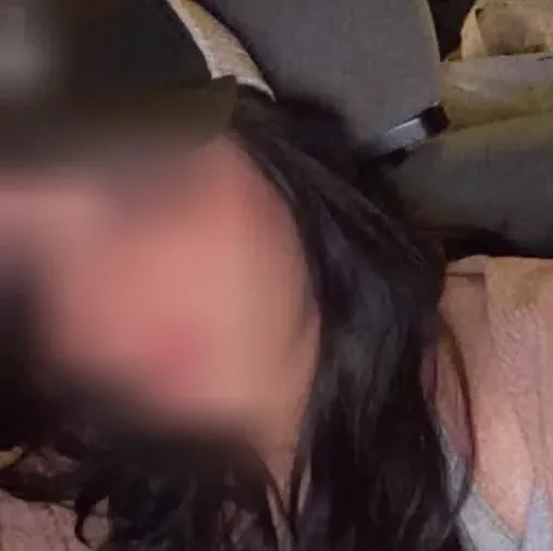Fabienne, 23