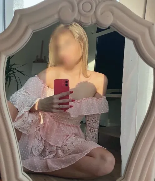 Fabienne, 31