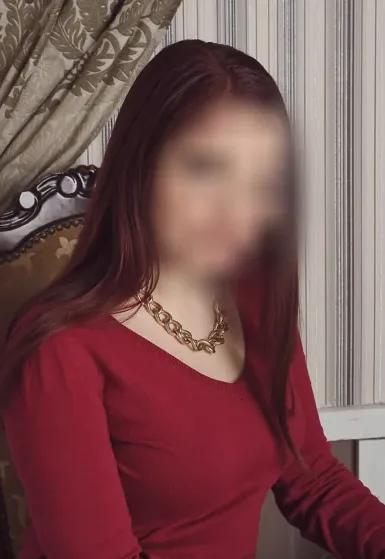 Jacqueline, 28