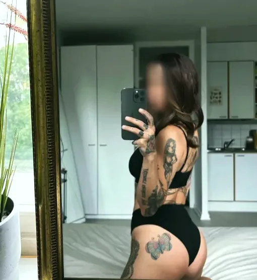 Jessica, 27