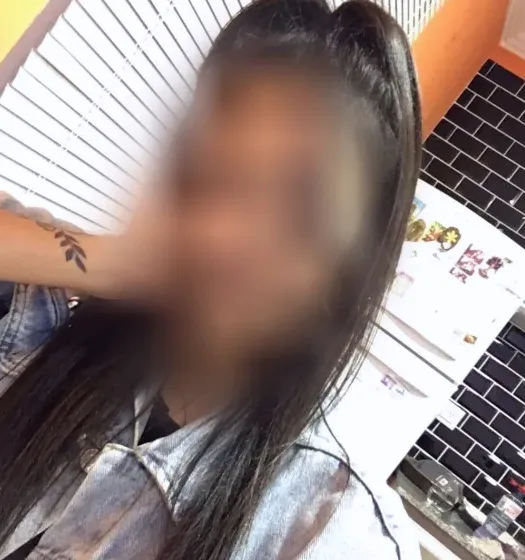 Juliane, 29
