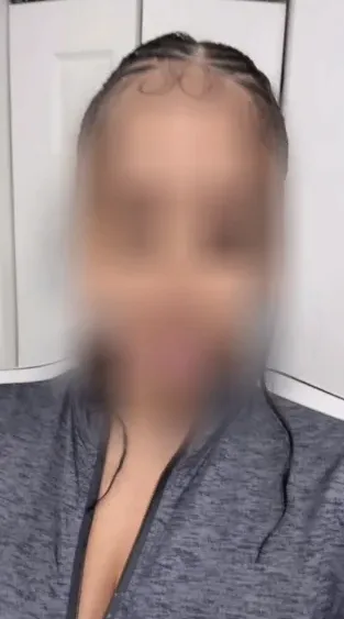 Paula, 38